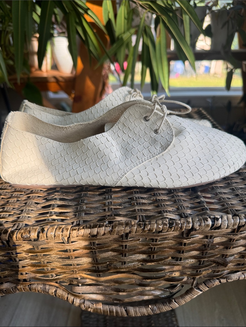 Hobes The boat Leather lace up Oxford Flats Lightweight Women’s size 41 or 10